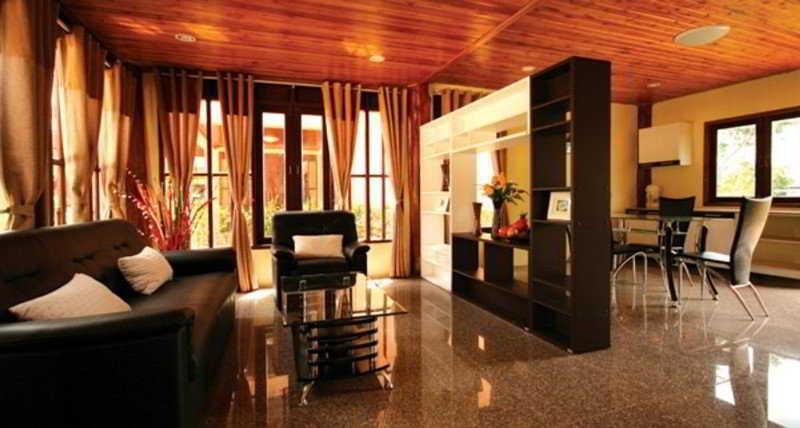 Yuwadee Resort Chalong Ngoại thất bức ảnh