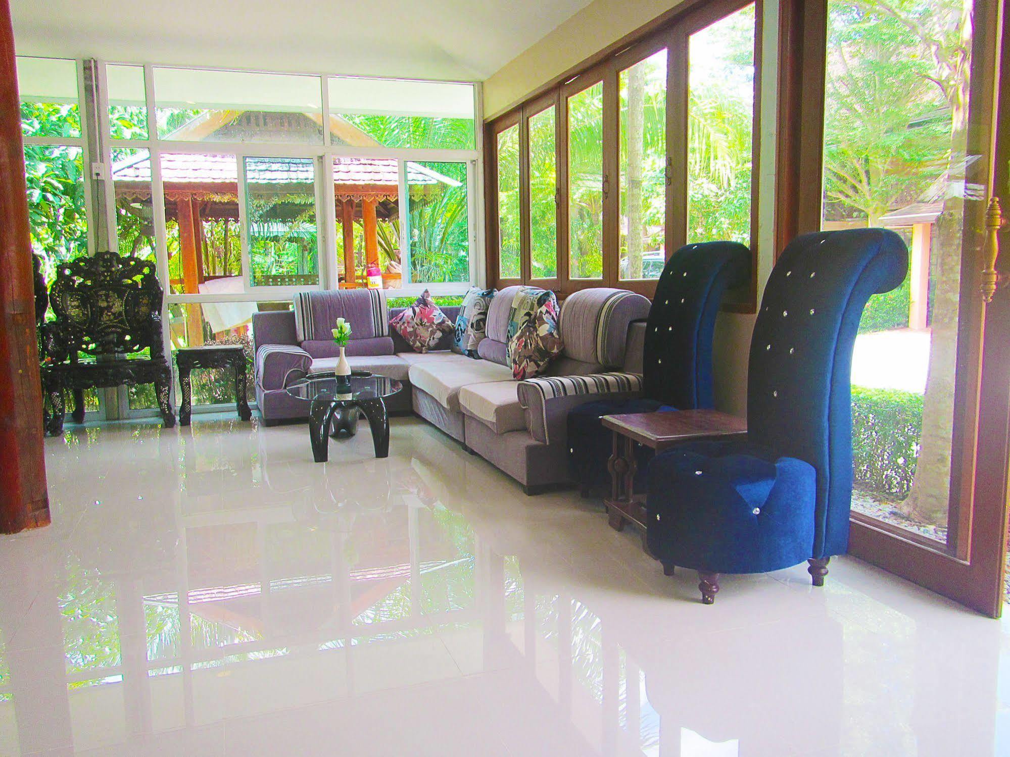 Yuwadee Resort Chalong Ngoại thất bức ảnh
