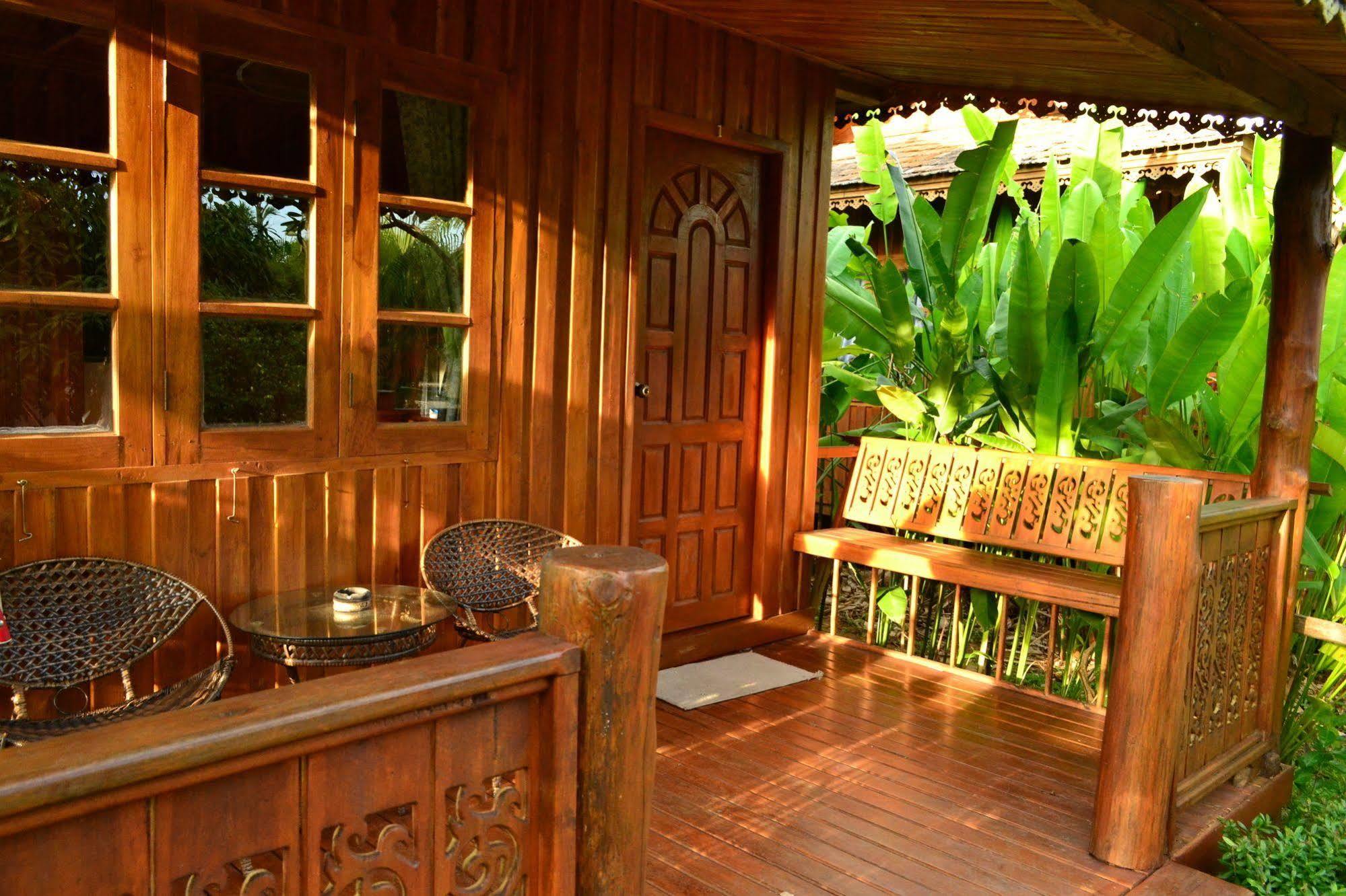 Yuwadee Resort Chalong Ngoại thất bức ảnh